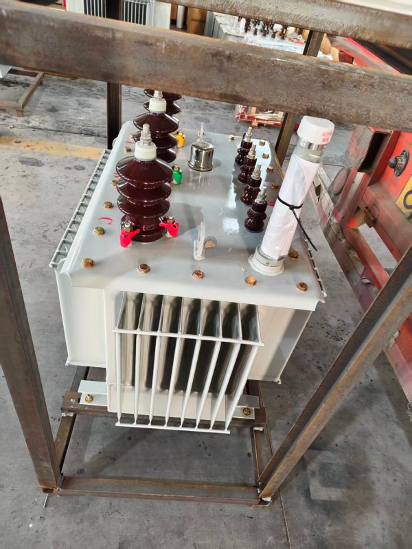 S13‑1000kVA <a href='https://xiangch.xdbyq.cn/youjinshi/' target='_blank' title='襄城油浸式变压器'><strong>襄城油浸式变压器</strong></a> 大型厂区 S13 襄城襄城襄城油浸式变压器 S13‑1000kVA 襄城襄城襄城油浸式变压器 大型厂区 S13 襄城襄城襄城油浸式变压器